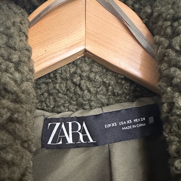 Zara Green Boucle Coat XS - Picture 4 of 4
